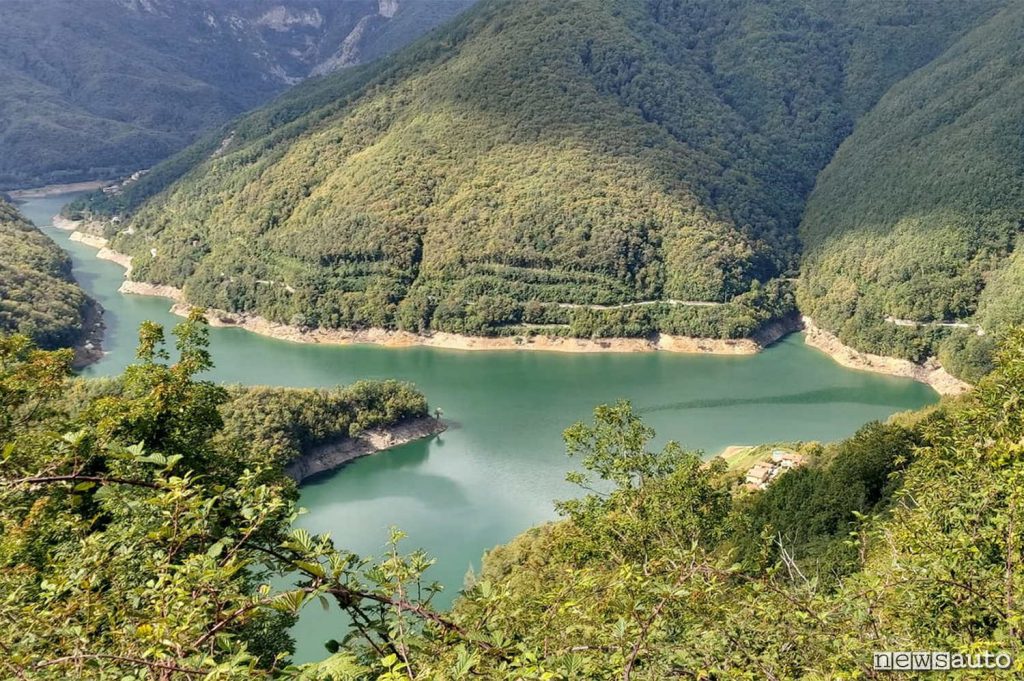 Lago di Vagli, tour Toscana