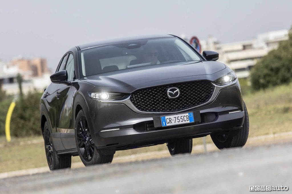 Qualcuno preferisce anche le termiche, tra queste la La Mazda CX-30