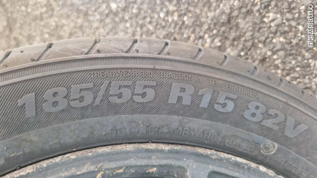 Pneumatici Kumho Ecsta di misura 185/55R15
