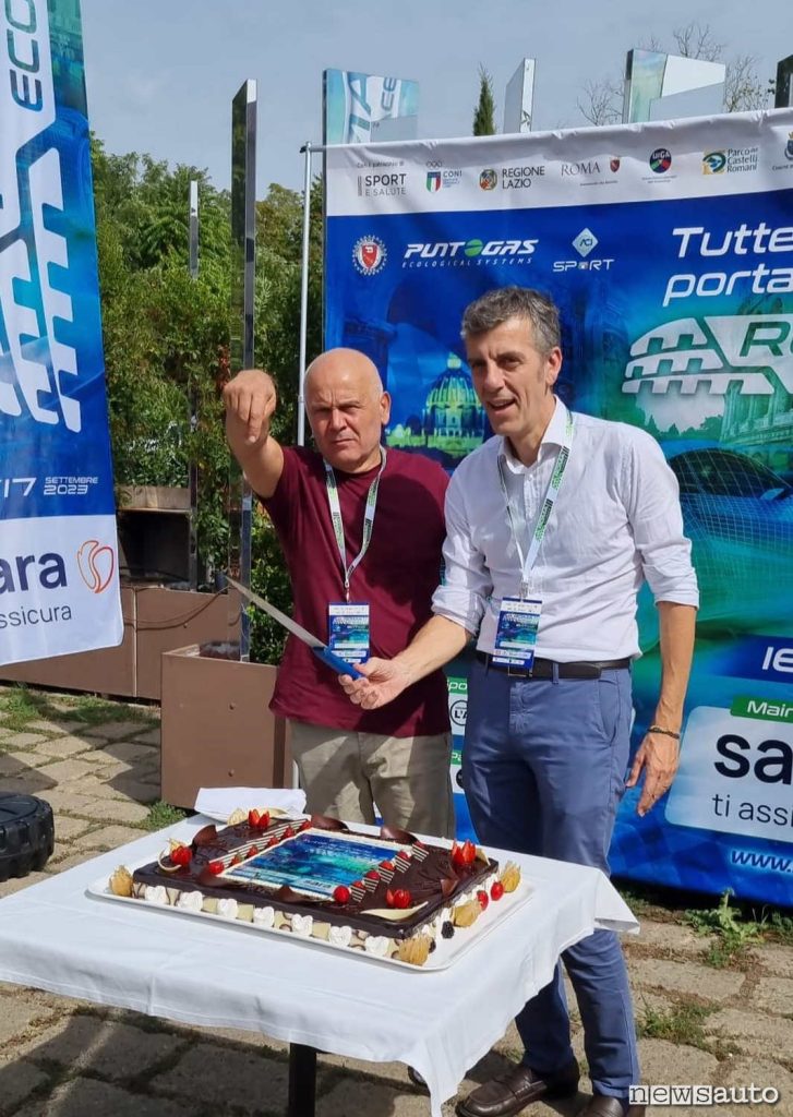 Guarda il video del taglio della torta con Spartaco Lombardelli e Riccardo Alemanno.