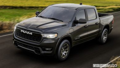 Ram 1500 Ramcharger Bighorn su strada