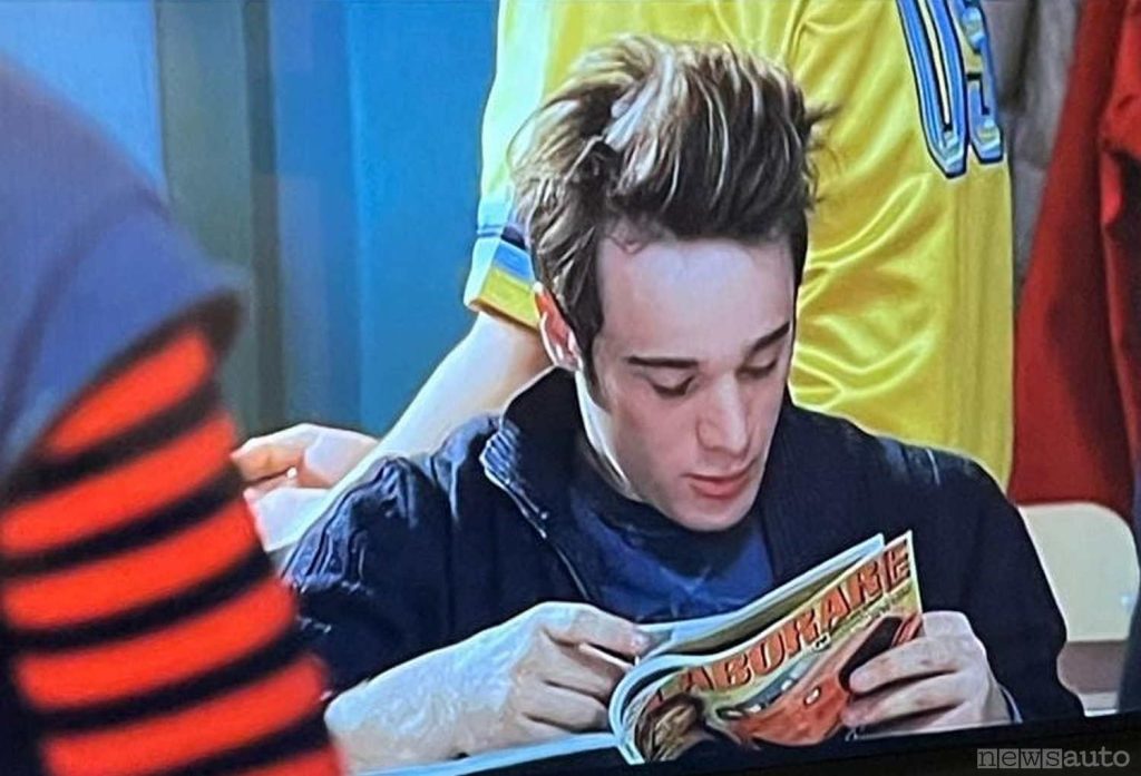 La passione per i motori ha contagiato anche i Cesaroni, nota serie televisiva. In foto Walter Massetti