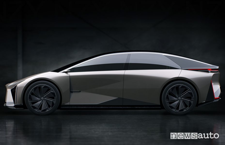 Lexus LF-ZC concept laterale