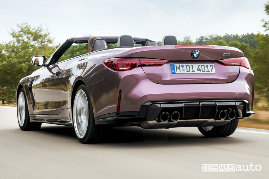 Nuova BMW M4 Cabrio su strada