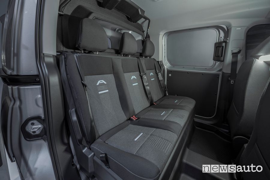 Ford Transit Connect Van sedili posteriori