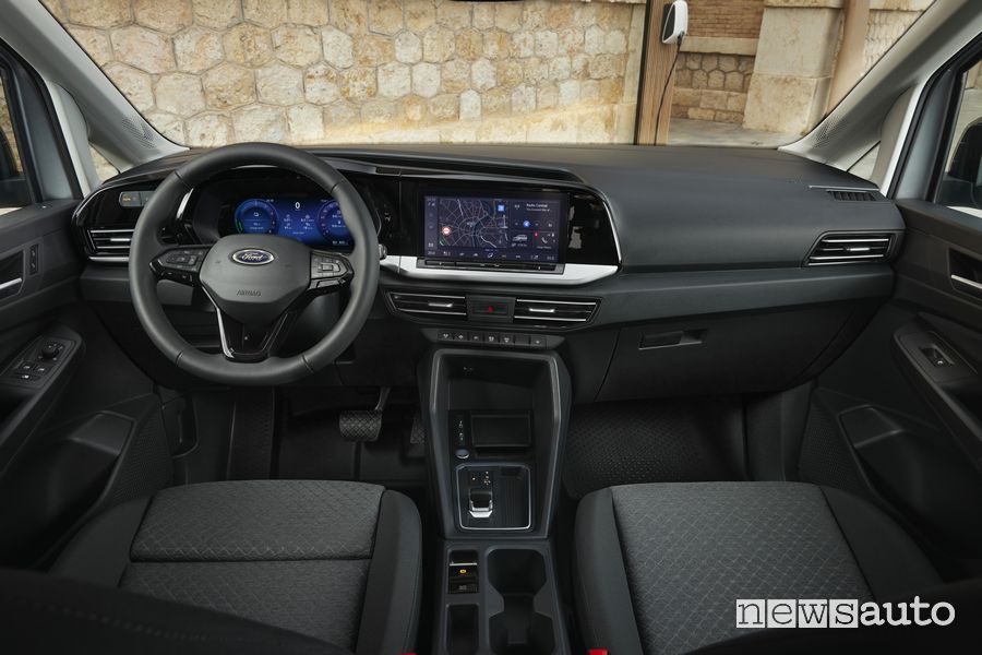 Ford Transit Connect PHEV plancia allestimento