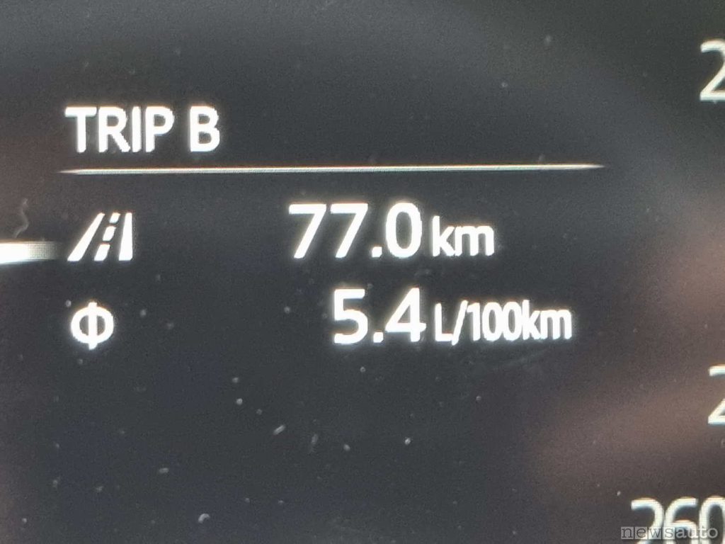 Consumo medio CX-5 5,4 l/100km a basse velocità di crociera