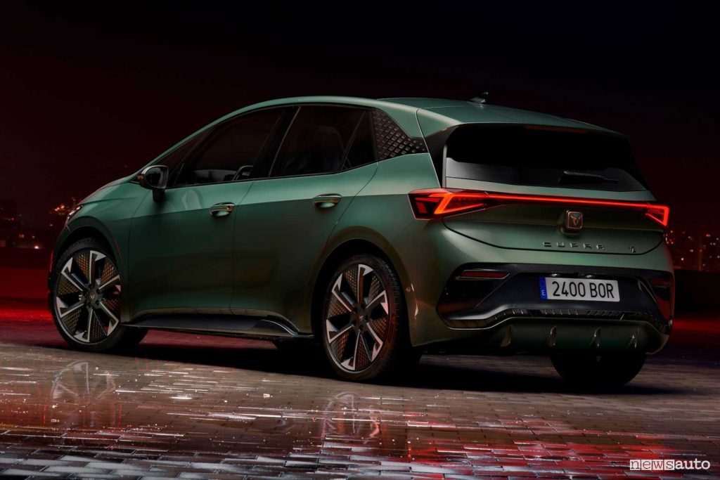 Cupra Born VZ posteriore 3/4