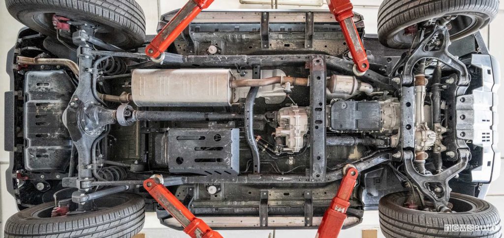 ICH-X K2 meccanica, vista da sotto il ponte