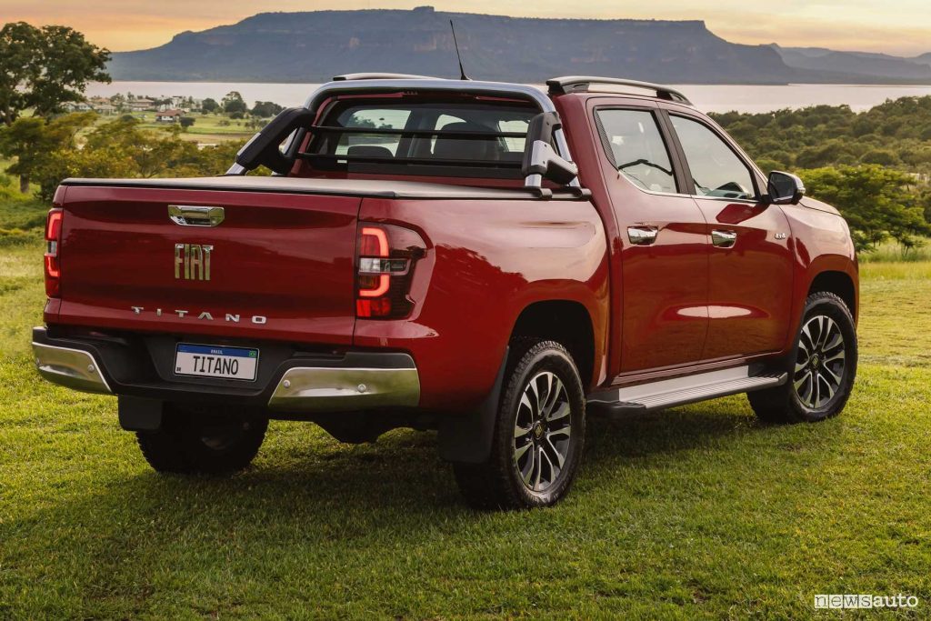 Fiat Titano pick-up posteriore 3/4