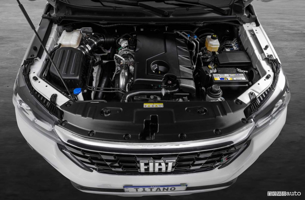 Fiat Titano pick-up vano motore