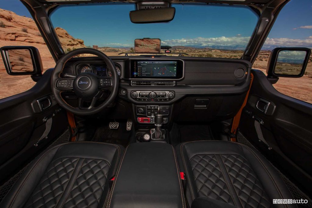 Jeep Gladiator Rubicon High Top Concept plancia abitacolo