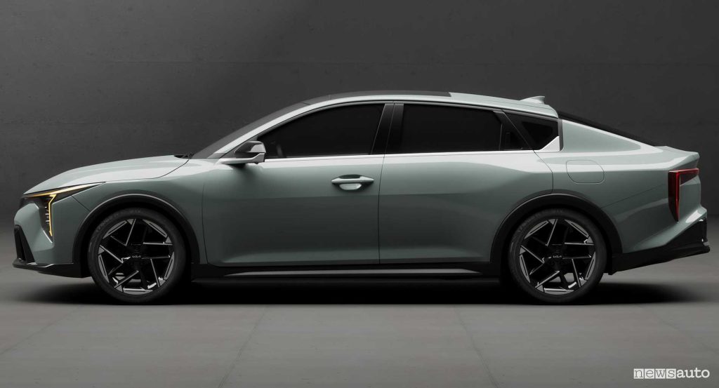 Kia K4 GT Line laterale