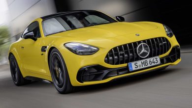 Mercedes-AMG GT 43 Coupé su strada