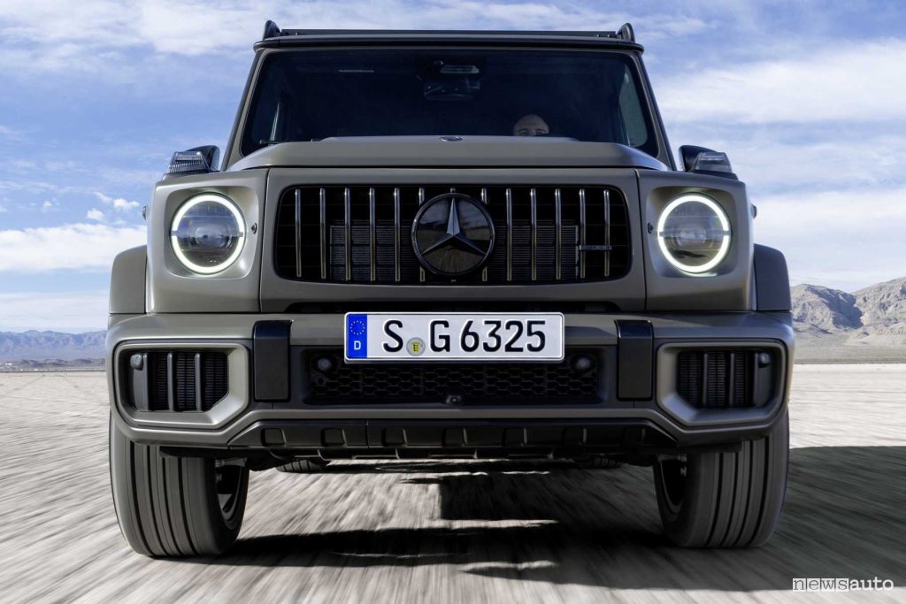 Nuova Mercedes-AMG G 63 sullo sterrato