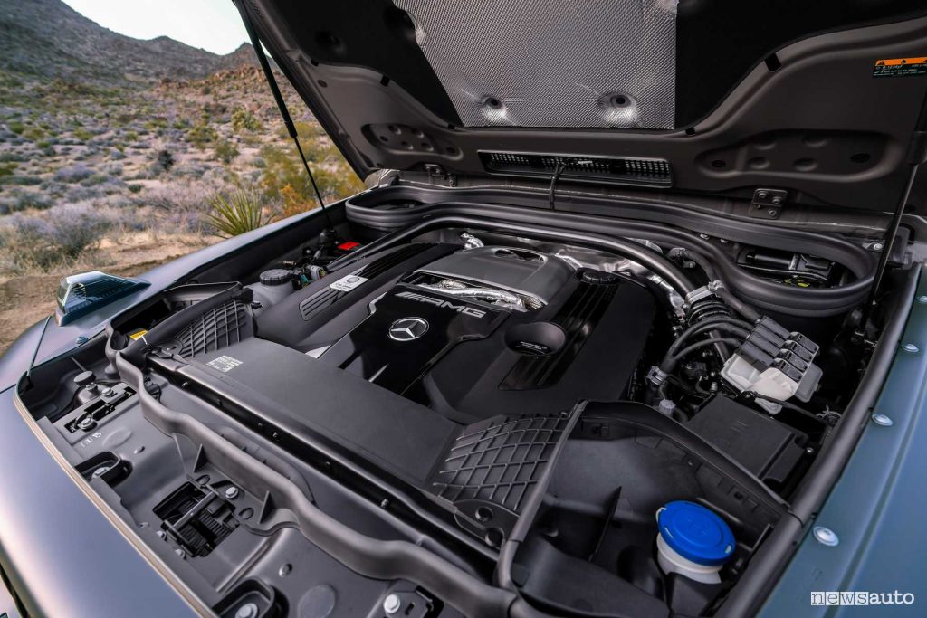 Nuova Mercedes-AMG G 63 vano motore V8