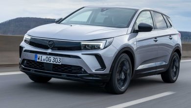 Opel Grandland Hybrid a 48 V su strada