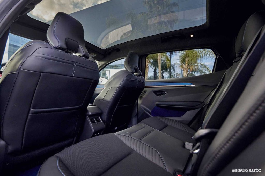 Renault Scenic E-Tech electric Esprit Alpine sedili posteriori abitacolo