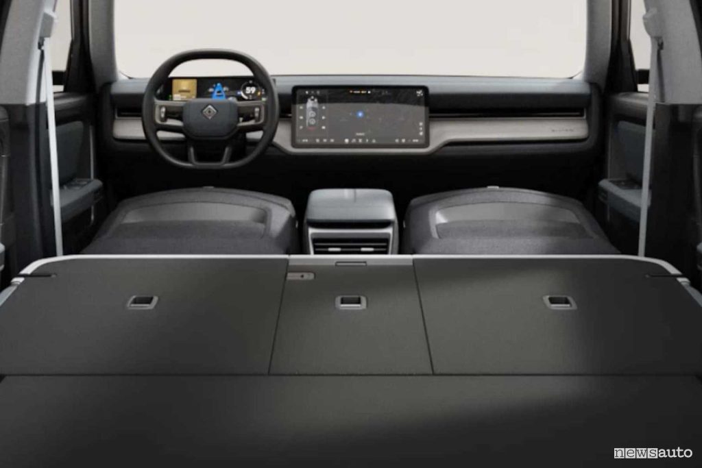 Rivian R2 abitacolo