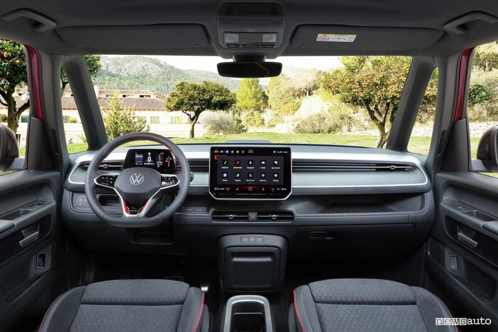 Volkswagen ID. Buzz GTX plancia abitacolo