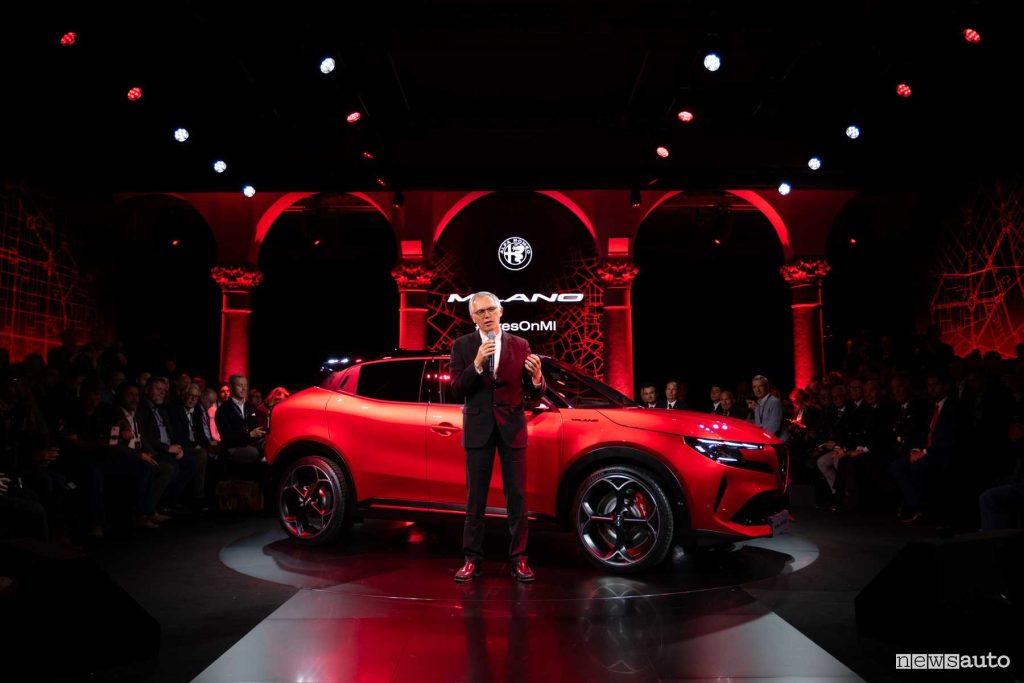 Carlos Tavares AD Stellantis alla presentazione della Alfa Romeo Milano