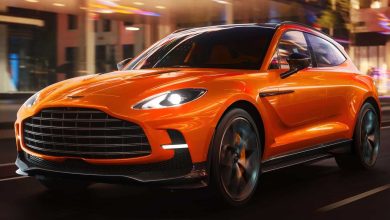 Aston Martin DBX707 su strada