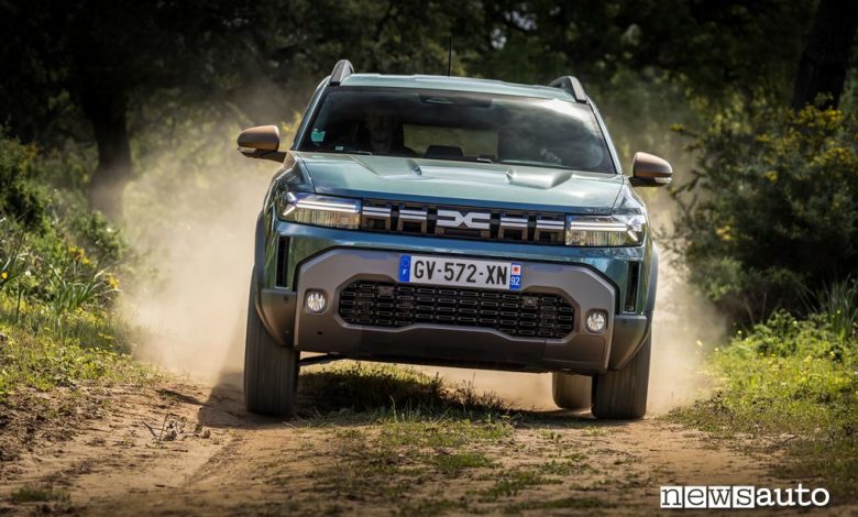 Dacia Duster 4x4 frontale offroad