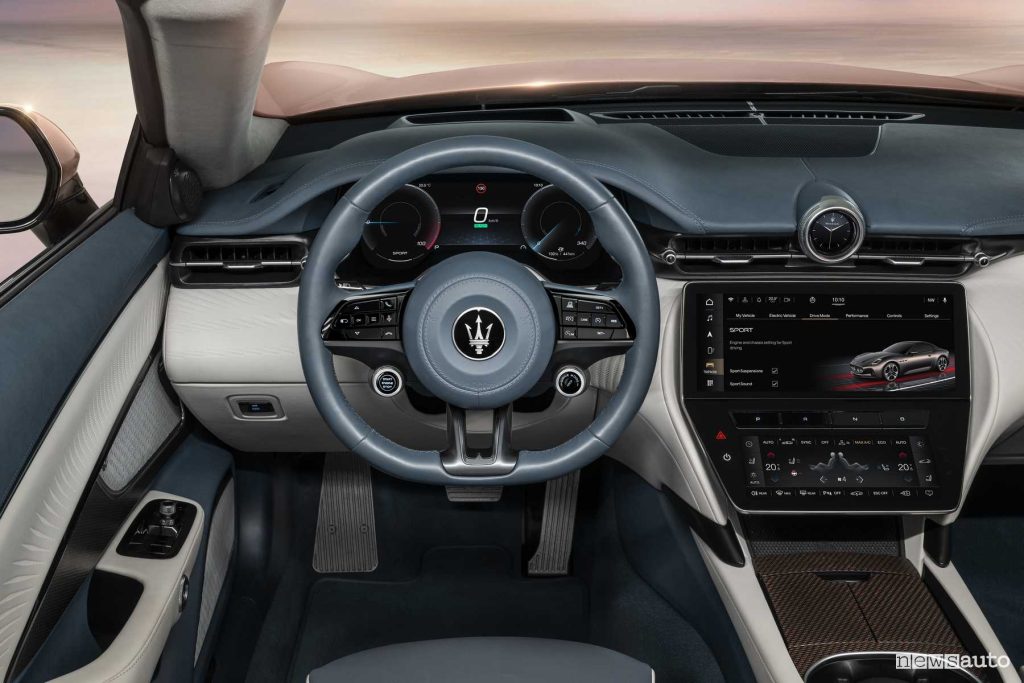 Maserati GranCabrio Folgore volante abitacolo