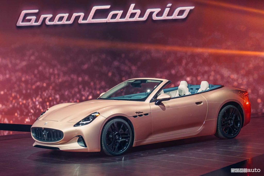 Maserati GranCabrio Folgore anteriore 3/4