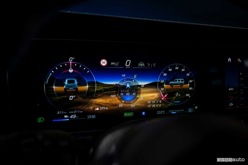 Mercedes Classe G 580 Edition One display quadro strumenti