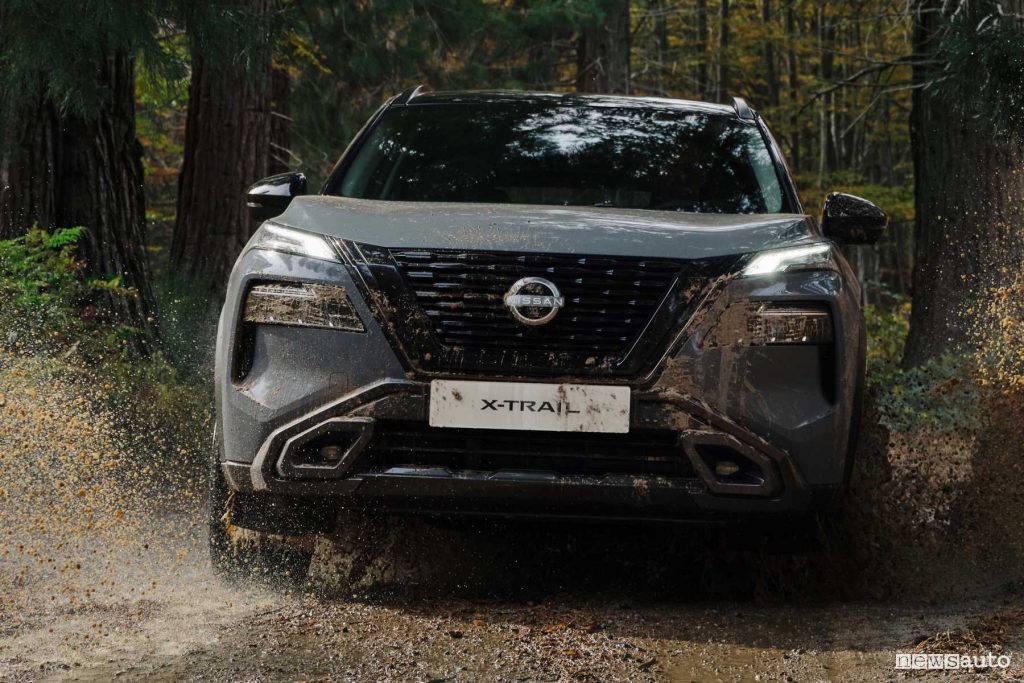 Nissan X-Trail N-Treck in off road