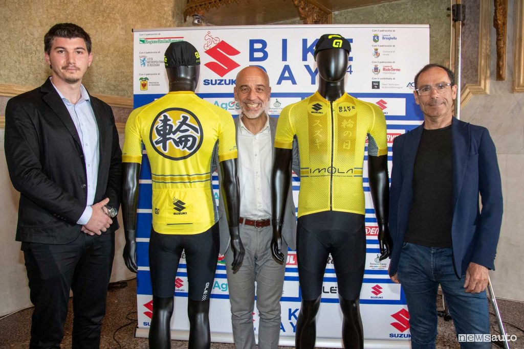 Marco Ruschetti (Advance Motorcycle Designer), Massimo Nalli (Presidente Suzuki Italia), Davide Cassani (ex CT della Nazionale di ciclismo)