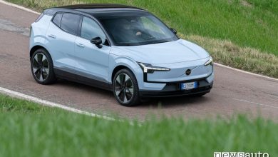 Volvo EX30 test drive vista anteriore