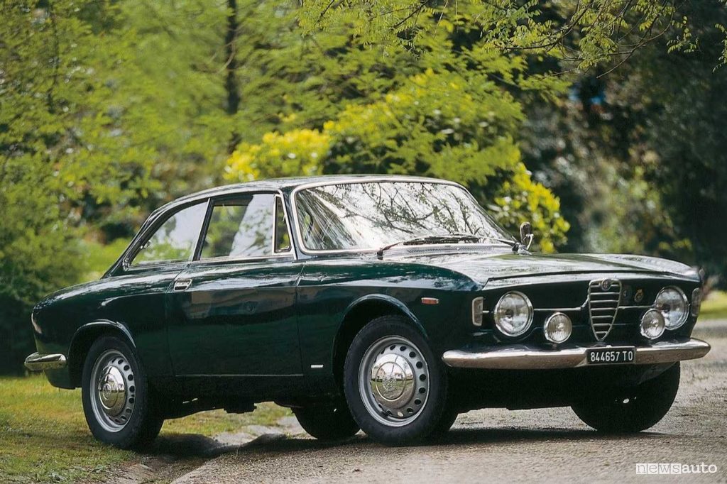 Alfa Romeo GT 1300 Junior