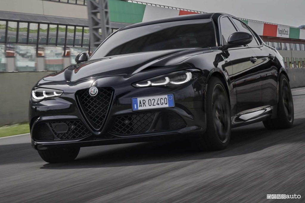 Alfa Romeo Giulia Quadrifoglio “Super Sport" in pista