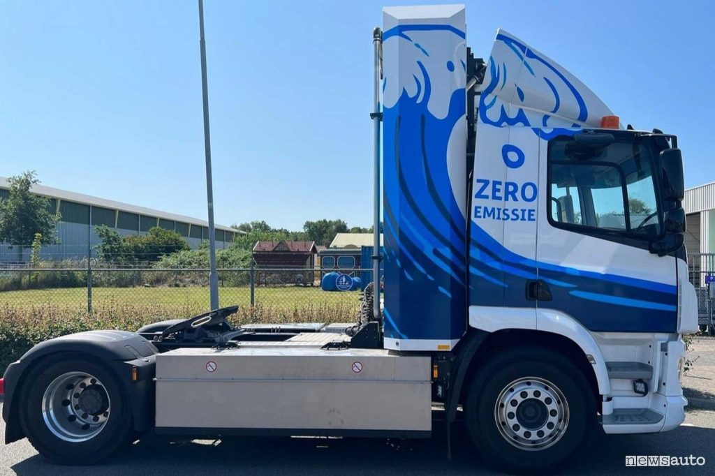 L'UE vuole esentare i camion elettrici e idrogeno dai pedaggi autostradali