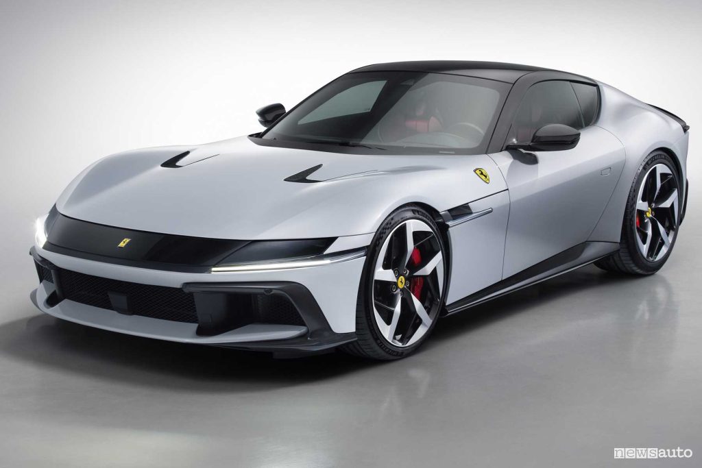 Ferrari 12Cilindri anteriore 3/4