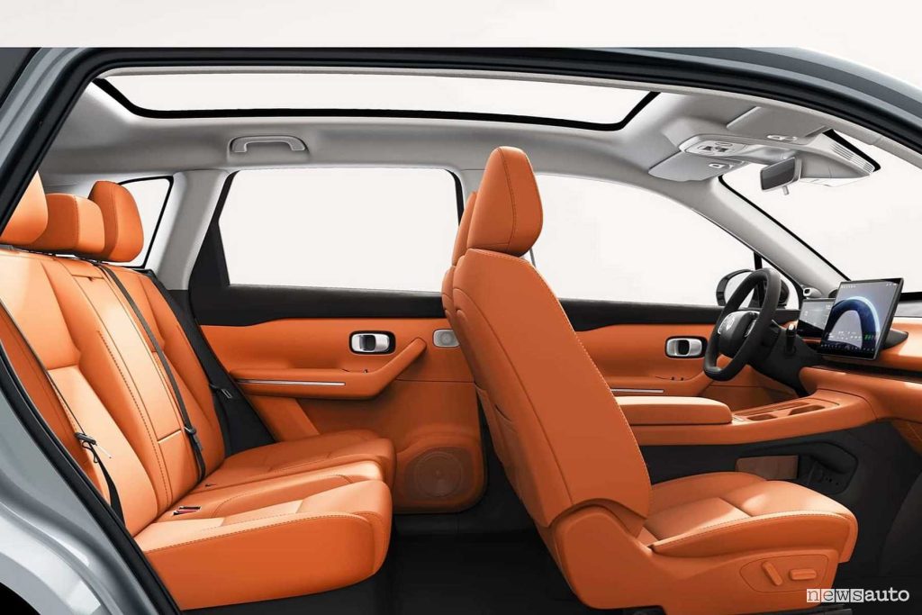 Leapmotor C10 sedili abitacolo