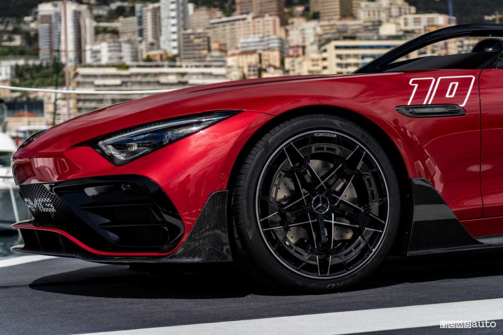 Concept Mercedes-AMG PureSpeed cerchi da 21"