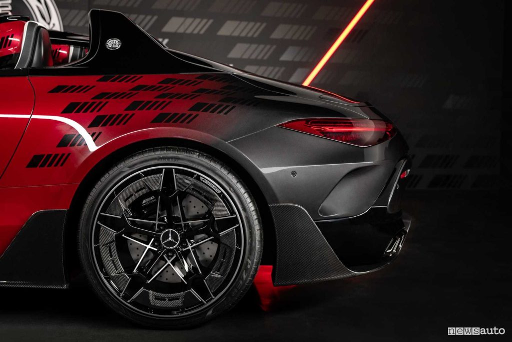 Concept Mercedes-AMG PureSpeed paraurti posteriore
