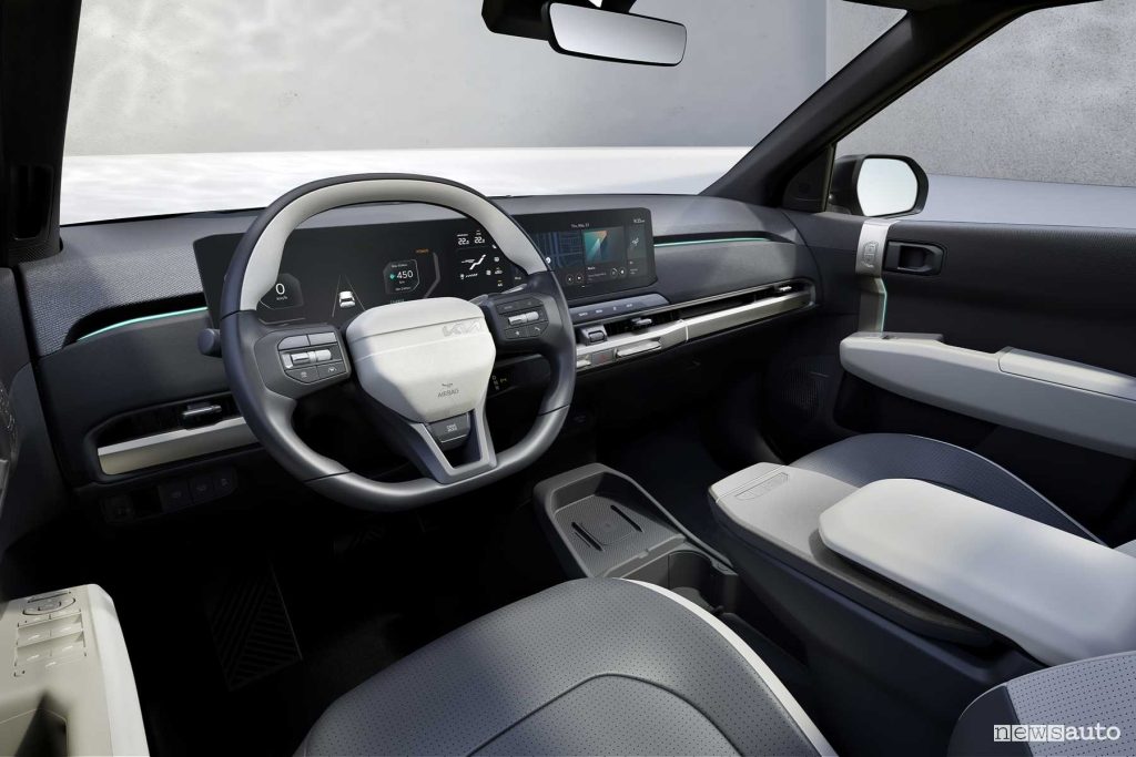 Nuova Kia EV3 GT Line volante abitacolo