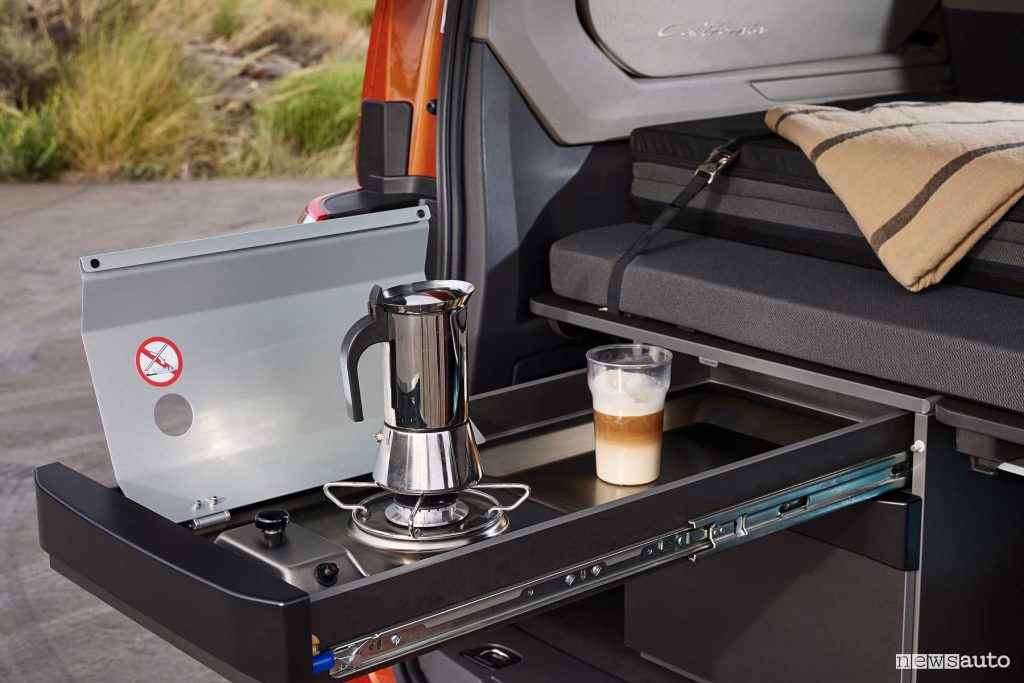 Nuovo Volkswagen California Beach cucina