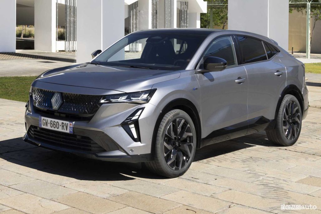 Renault Rafale E-Tech Hybrid Esprint Alpine anteriore 3/4