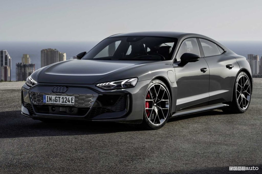 Audi RS e-tron GT anteriore 3/4