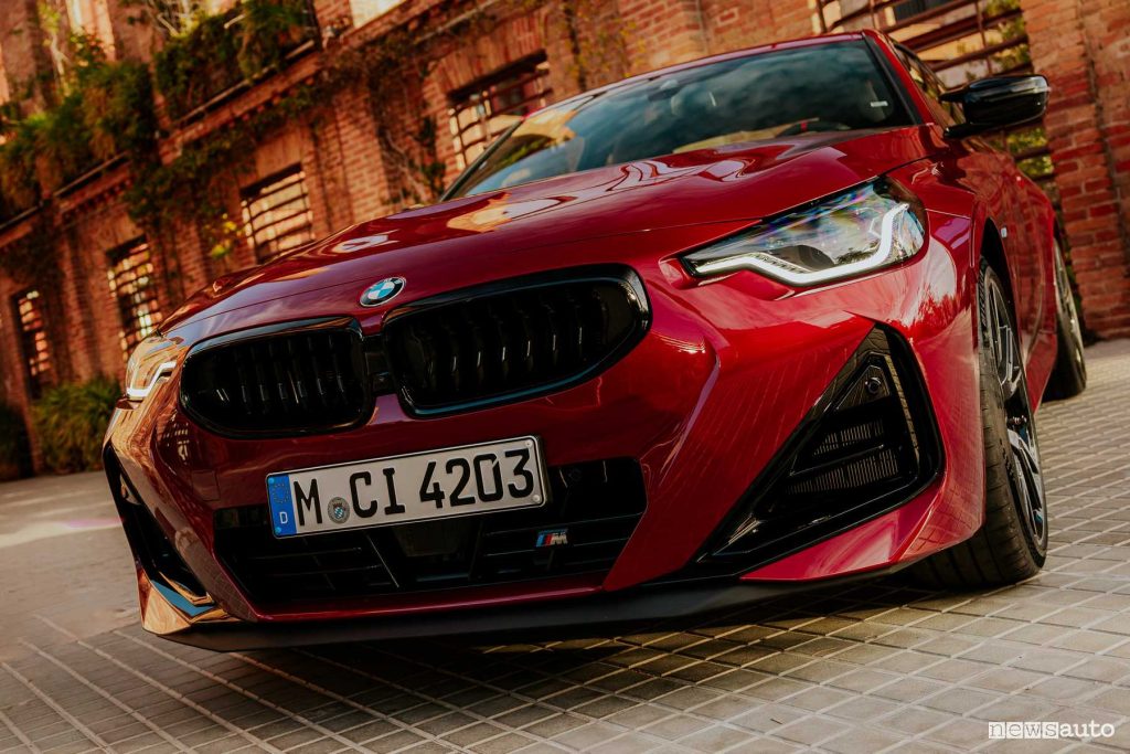 BMW Serie 2 M240i xDrive Coupé paraurti anteriore