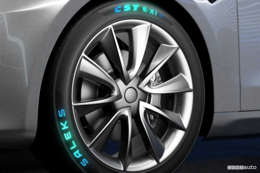 Pneumatico CST Saleks E-X1
