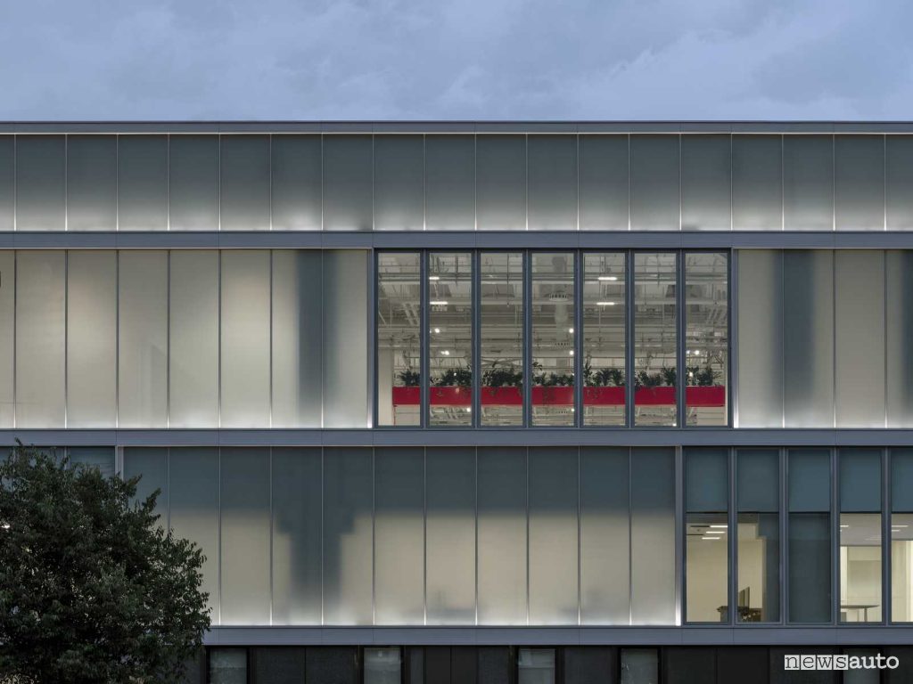 Ferrari e-building