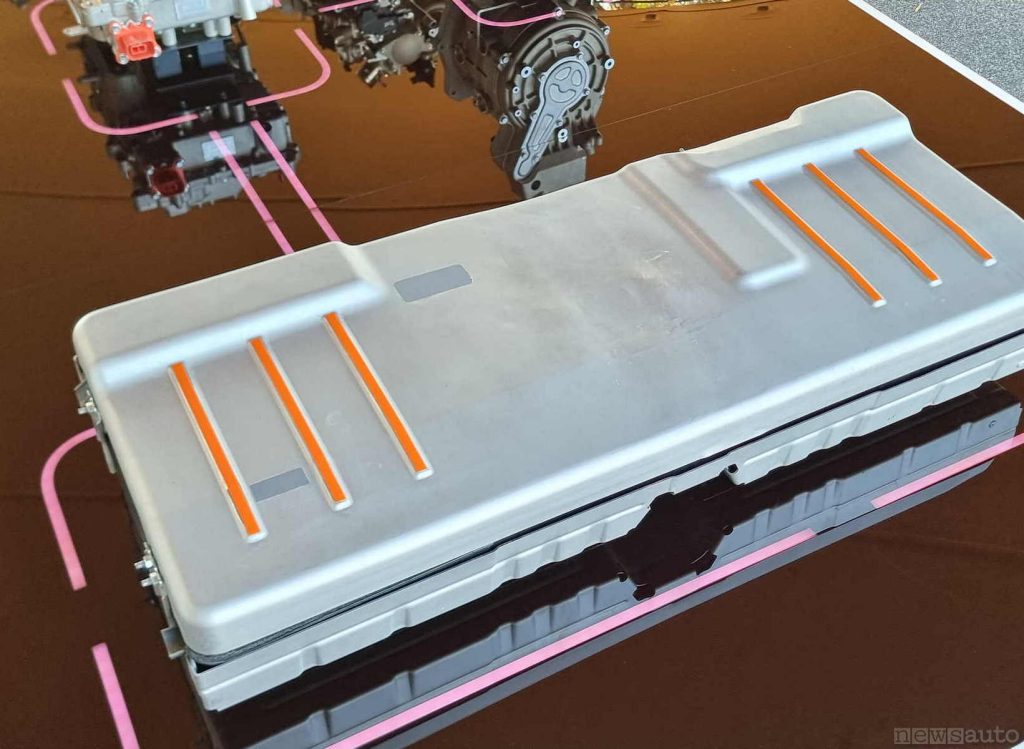 Nissan traction battery on the 2 kWh E-Power