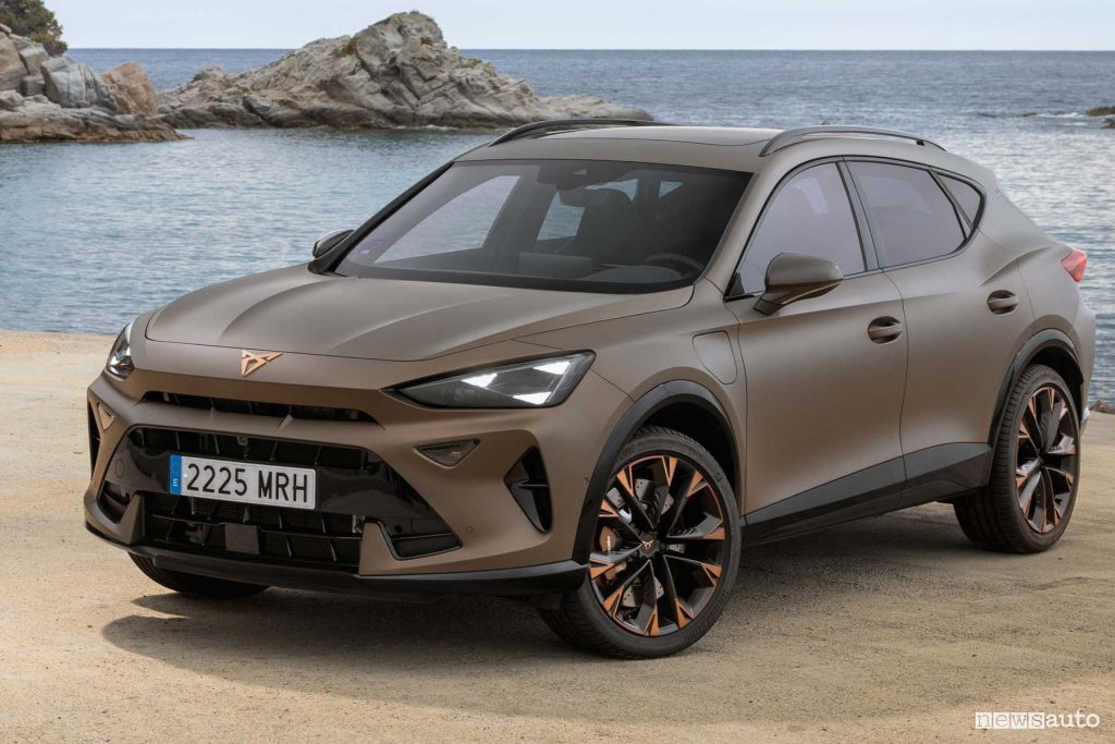 Nuova Cupra Formentor anteriore 3/4