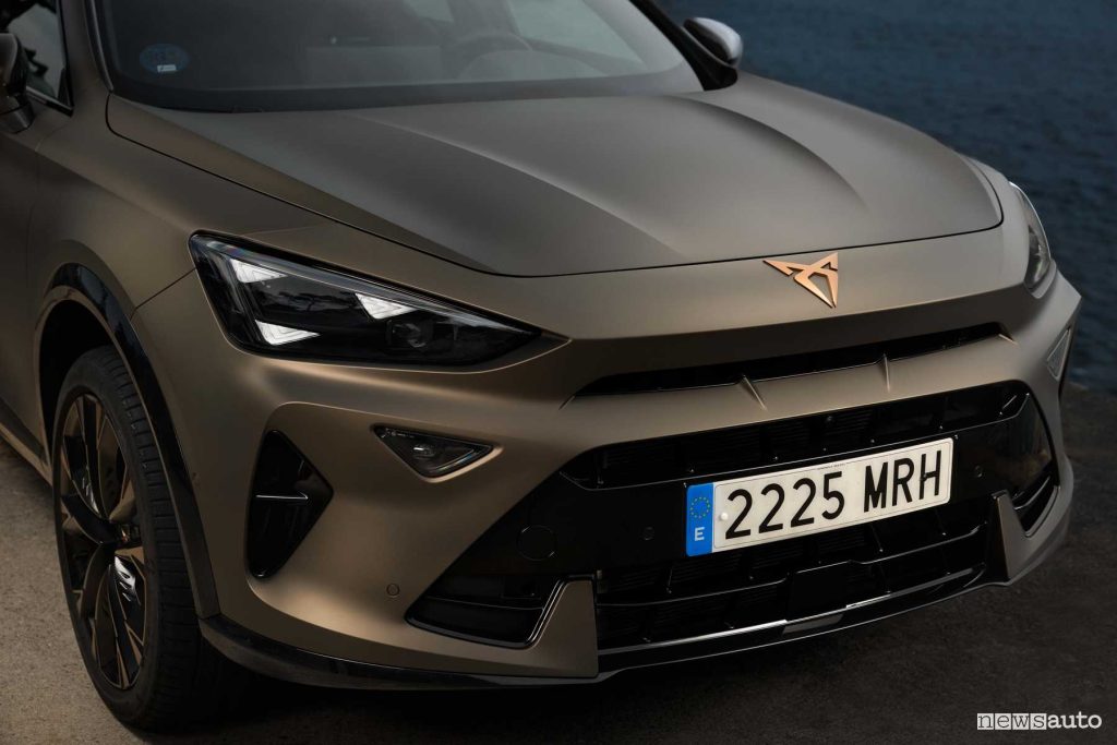 Nuova Cupra Formentor paraurti anteriore